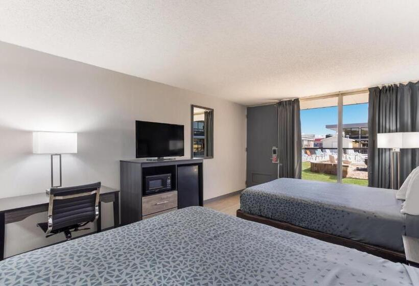 스탠다드 룸 더블 침대 2개, Econo Lodge