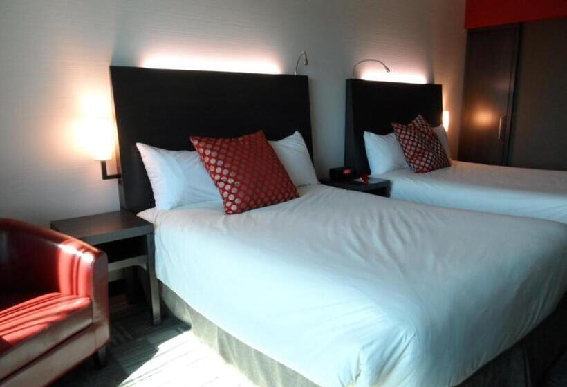 Номер Стандарт, Grand Hotel Times Sherbrooke
