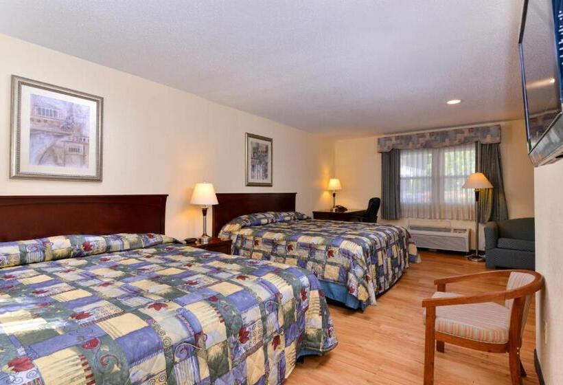 Люкс, Tower Inn And Suites Of Guilford / Madison