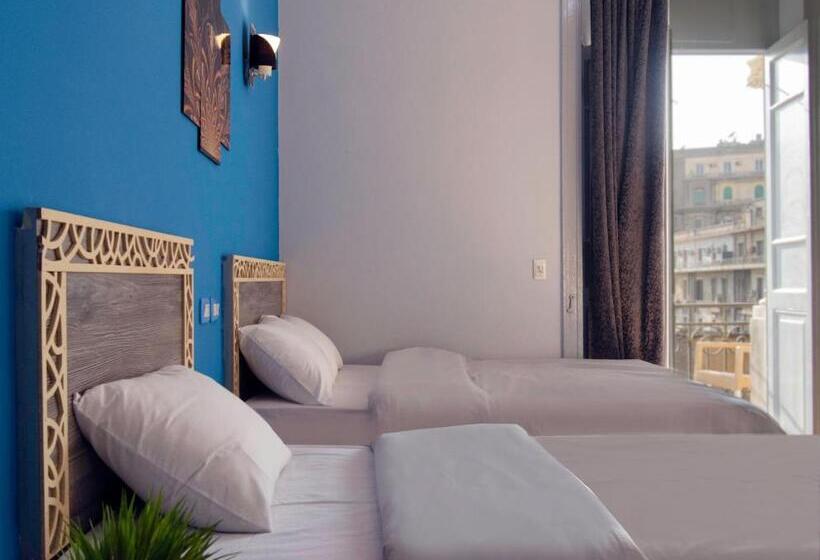 اتاق لوکس چهار تخته, Australian Deluxe Hostel