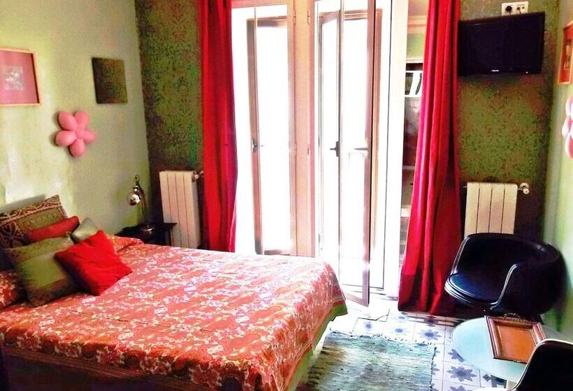 Standard Room Shared Bathroom, Casa De Huespedes Dolce Vita