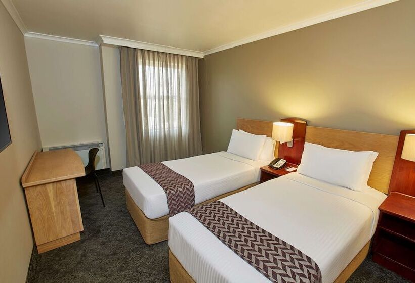 Номер Стандарт, Stayeasy Century City