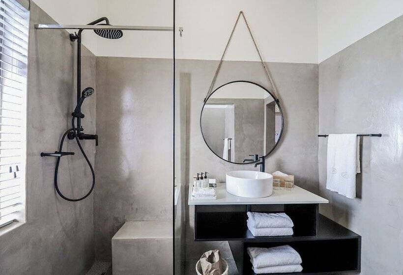 اتاق استاندارد با چشم‌انداز باغ, Lavender Manor Guest Lodge