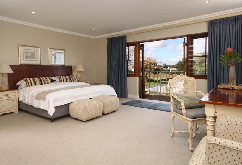 سوییت لوکس, Lavender Manor Guest Lodge