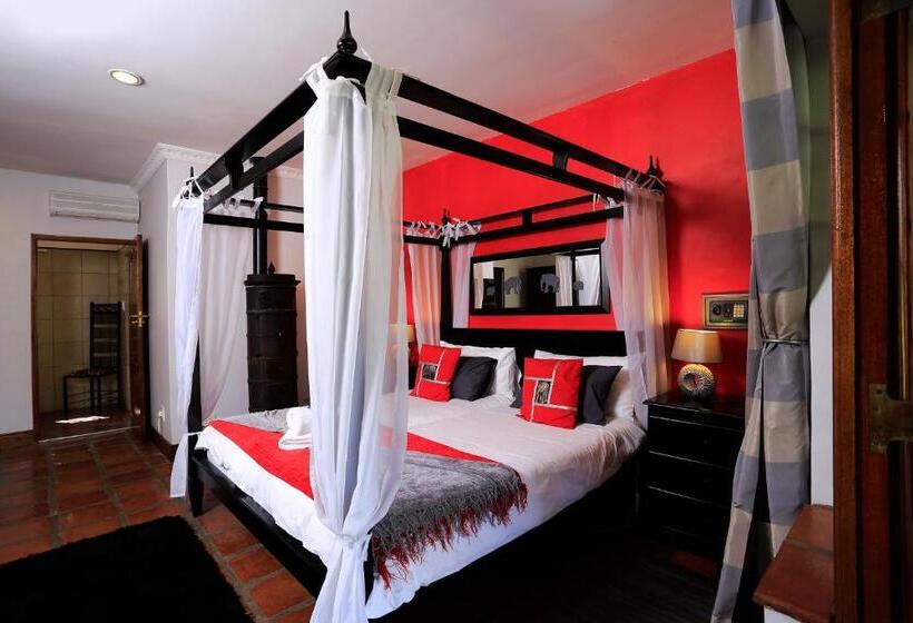 Люкс Вид на Бассейн, Orange Ville Lodge & Guesthouse
