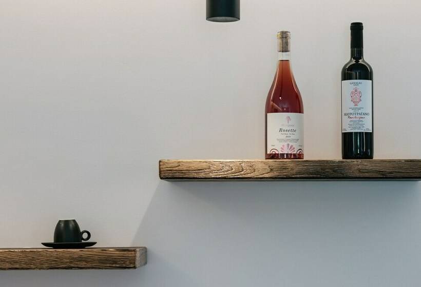 سوییت سوپریور با چشم‌انداز دریا, Elements Cozy Suites