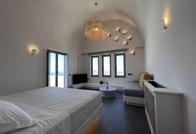 Deluxe Suite Sea View, Elements Cozy Suites