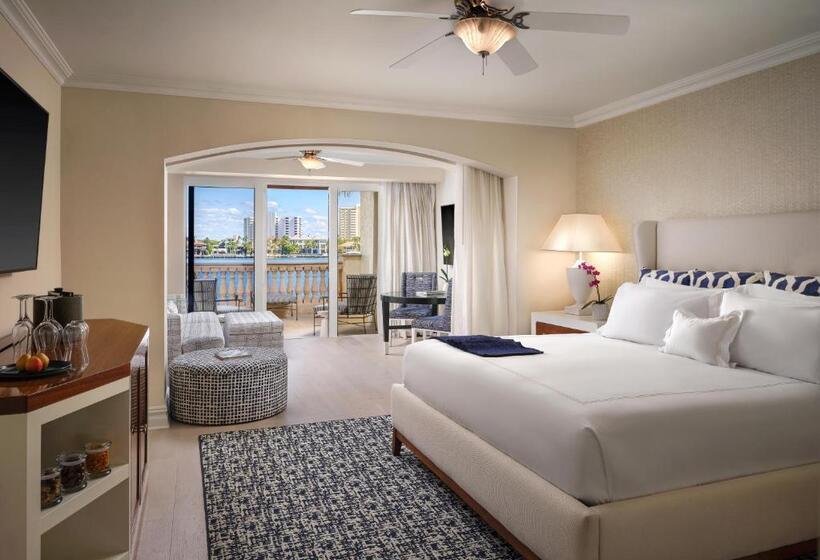 キングサイズベッドのジュニアスイート, Yacht Club At The Boca Raton Resort