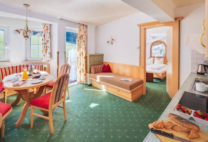 Семейные Апартаменты 3 Спальни, Apparthotel Talhof, Restaurant, Pool Und Spa