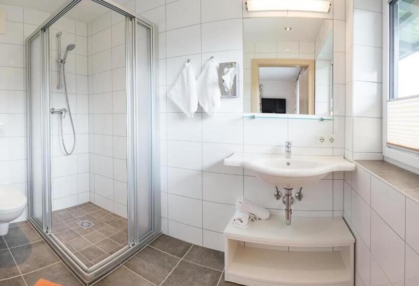 آپارتمان لوکس 2 خوابه, Appartements Tannenhof