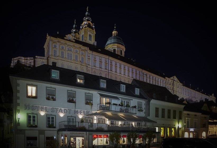 اتاق راحتی یک تخته, Stadt Melk