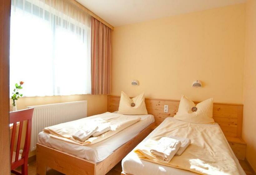 Номер Стандарт, Jufa Hotel St Michael Im Lungau