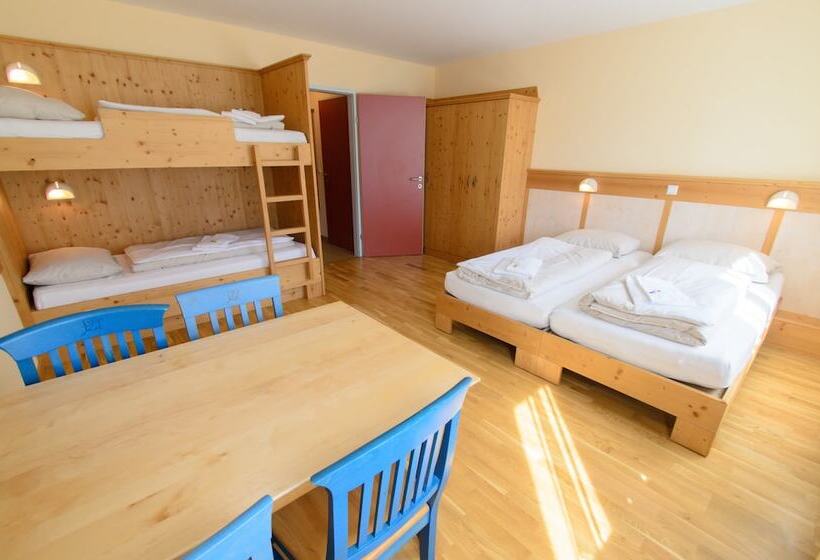 Четырехместный Номер Стандарт, Jufa Hotel St Michael Im Lungau