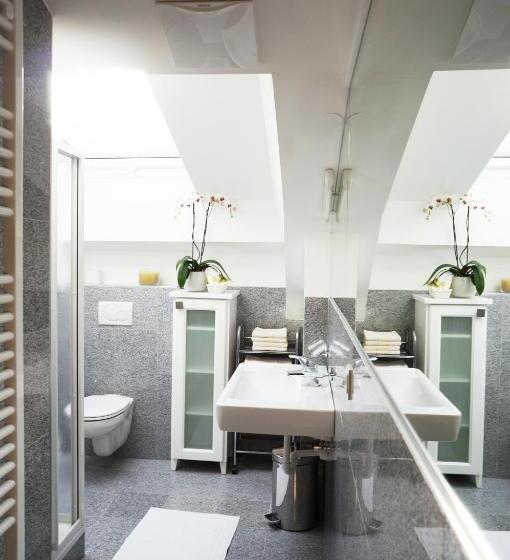 آپارتمان 2 خوابه با بالکن, Aparthotel Landhaus St. Joseph