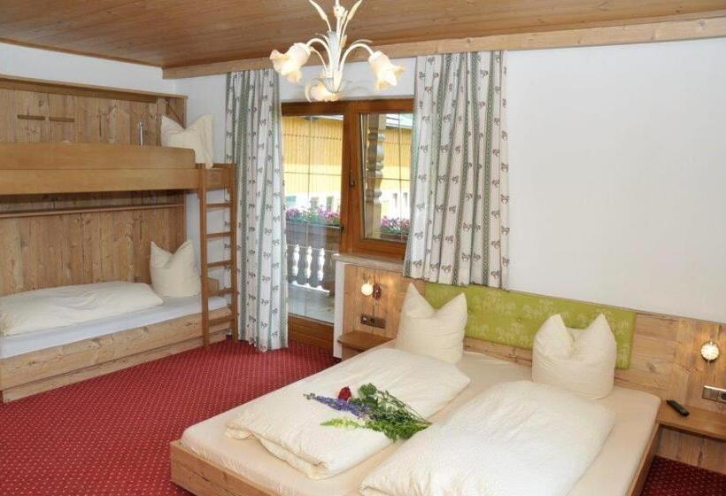 Семейный Номер, Haflingerhof