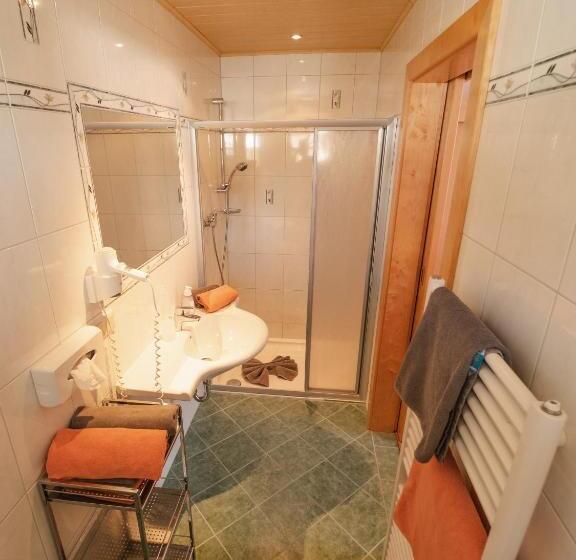 Апартаменты 2 Спальни, Zeiserhof