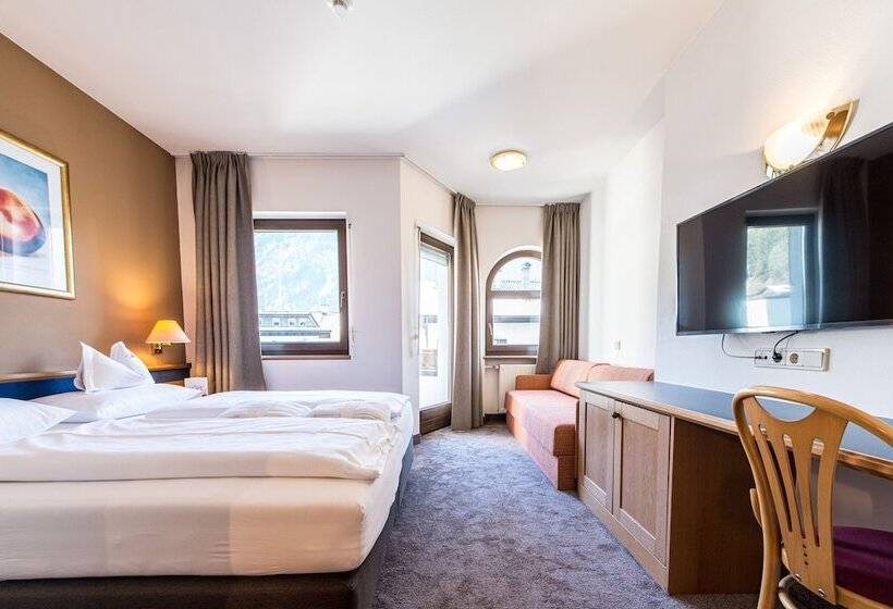Полулюкс с Балконом, Alphotel Stocker Alpine Wellness
