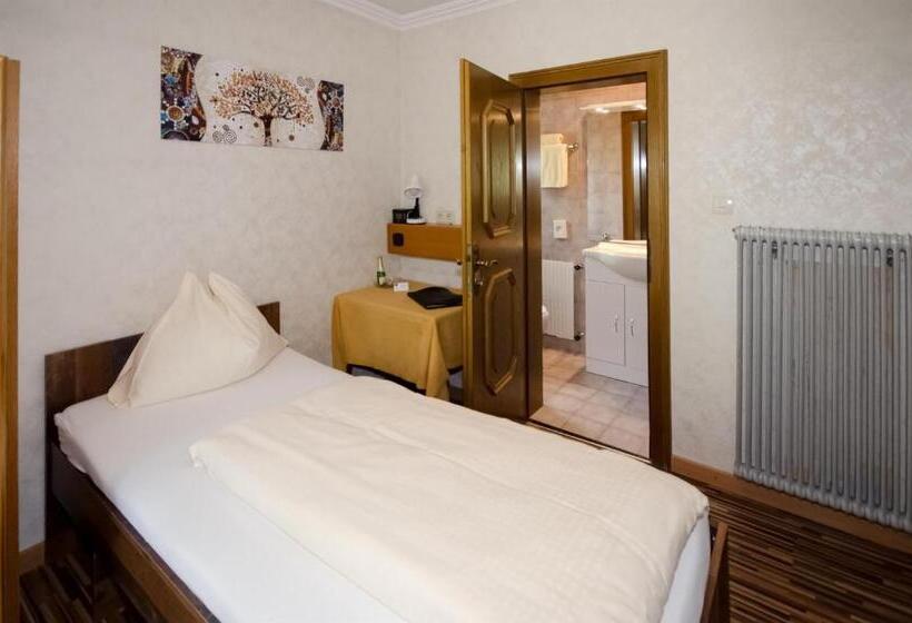 Номер Стандарт Индивидуальный, Familienhotel Steindl