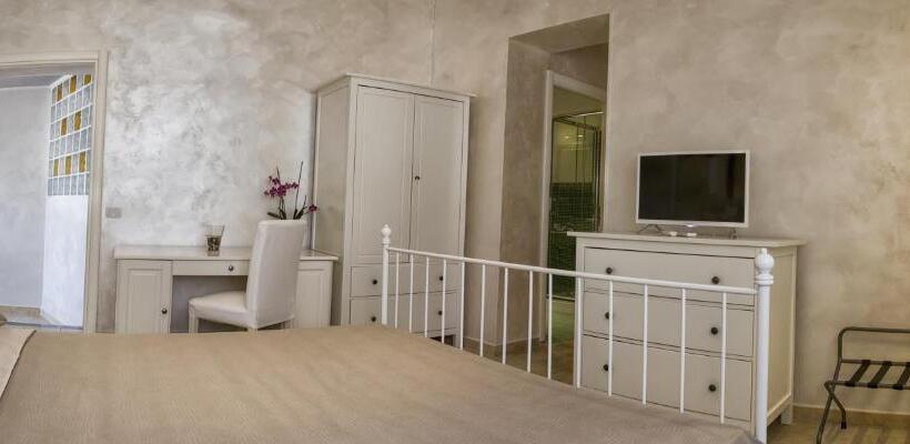 Quarto Triplo Comfort, Relais La Pretura
