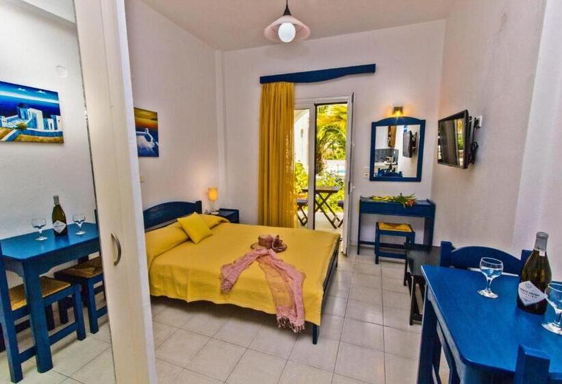 استودیوی استاندارد, Louis Studios Santorini