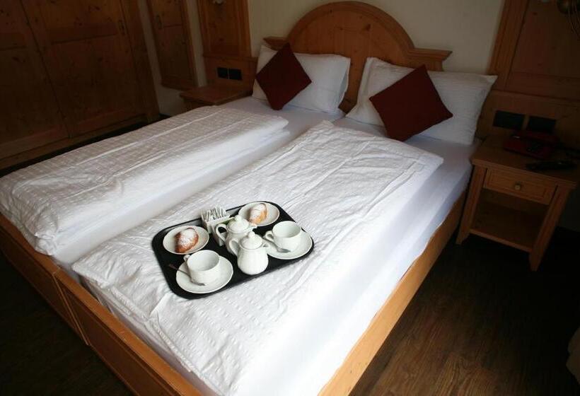 اتاق سوپریور, Alpen Hotel Vidi