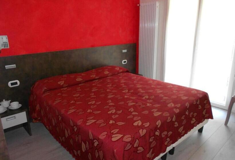 اتاق اکونومی, Casa Gagliardi