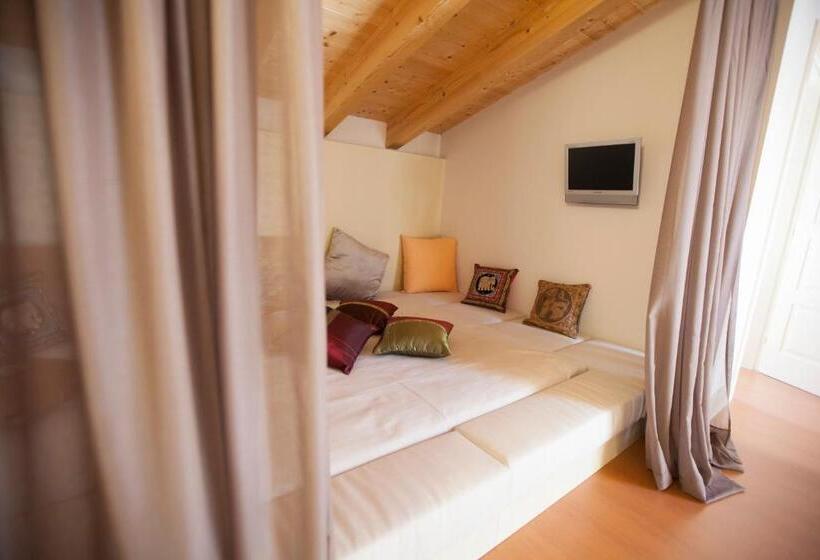 سوییت لوکس, Belfiore Park Hotel 4stars Superior Adults Only