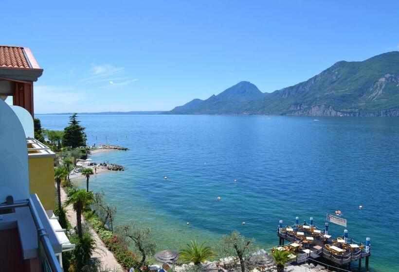 Comfort room with lake view, Belfiore Park Hotel 4stars Superior Adults Only