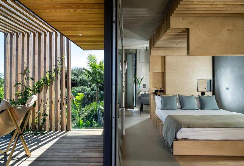 بانگلوی لوکس, Donna Carmela Resort & Lodges