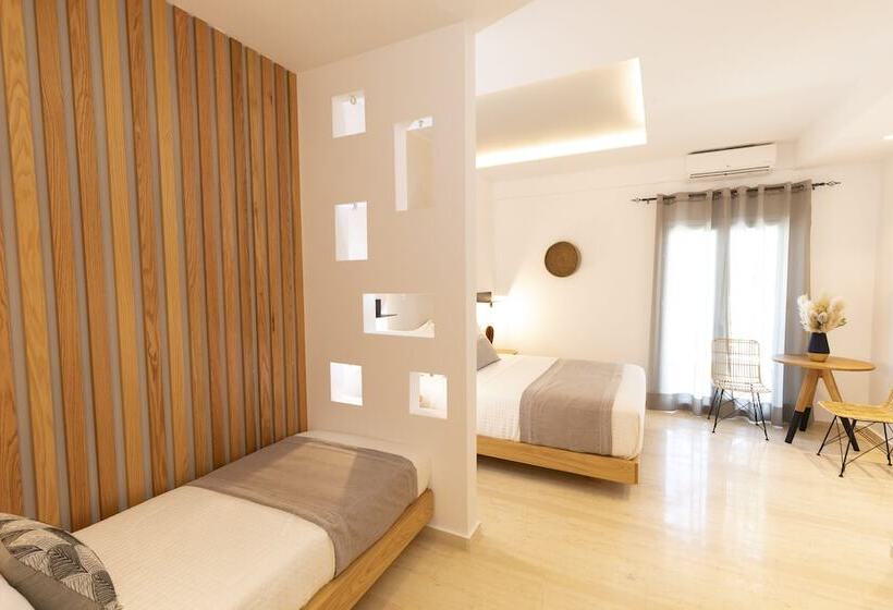 استودیوی سوپریور, Louis Studios Santorini