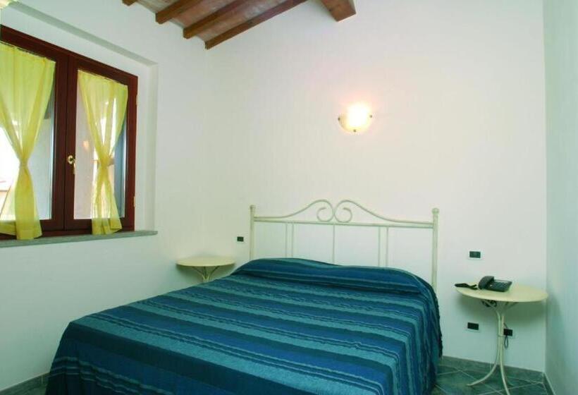 Апартаменты 1 Спальня, Villaggio Il Girasole