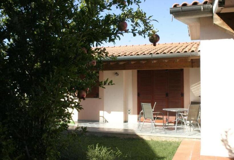 Апартаменты 2 Спальни, Villaggio Il Girasole