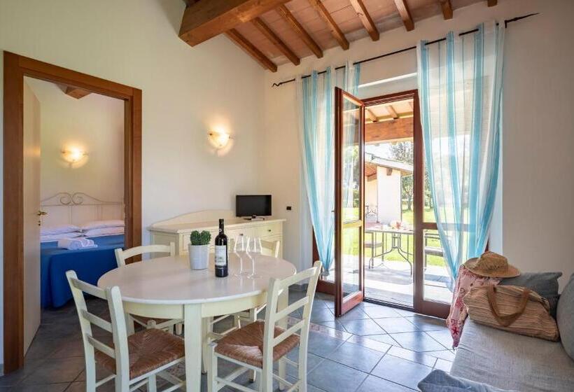 Апартаменты 2 Спальни, Villaggio Il Girasole
