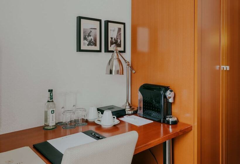 클래식 싱글 룸, Bad Hotel überlingen