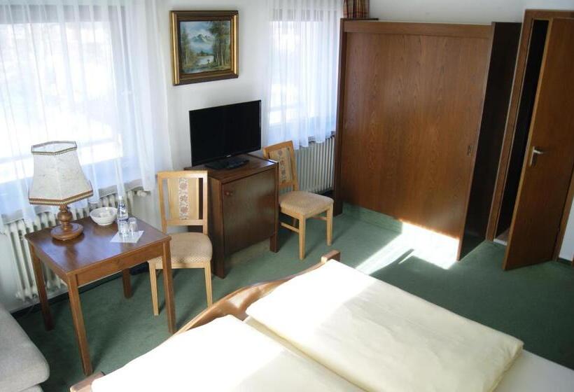 Номер Стандарт Трехместный, Gastehaus Charlotte