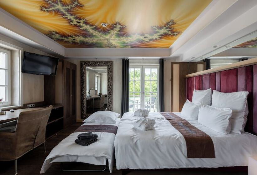 Семейный Номер, Wirtshaus & Hotel Landsknecht