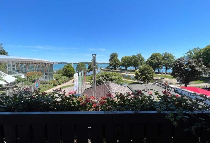 Номер Стандарт Вид на Озеро, Schlossblick Chiemsee