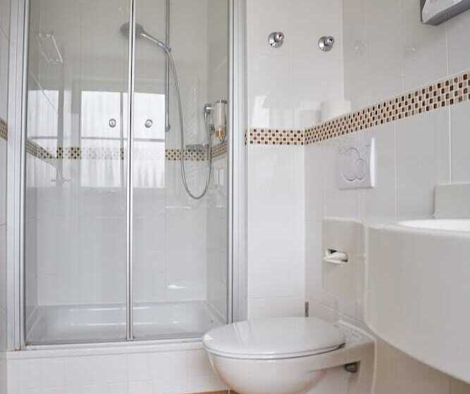 اتاق استاندارد سه نفره, Bed&breakfast Erber
