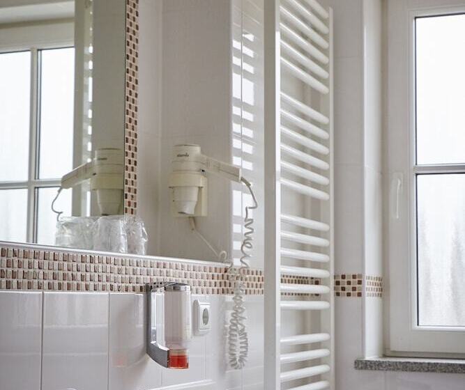 اتاق استاندارد چهار تخته, Bed&breakfast Erber
