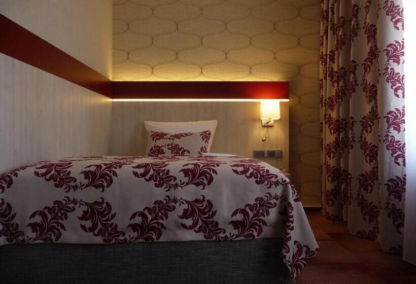 Quarto Deluxe Individual, Zur Alten Schmiede