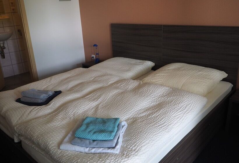 Номер Стандарт, Messe Motel Laatzen