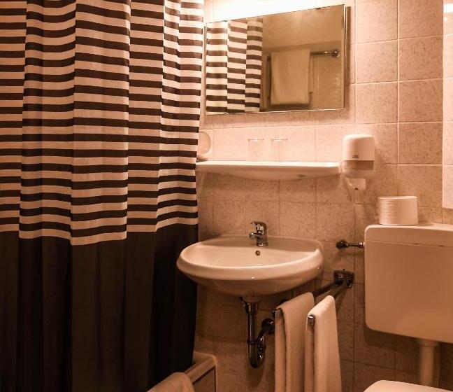 Quarto Estandar, Seehotel Zur Post