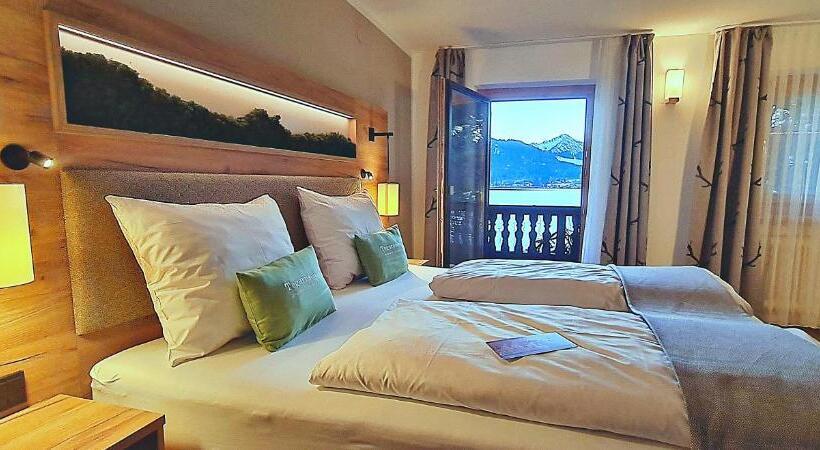 带阳台的高级房间, Seehotel Zur Post