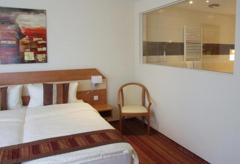 Номер Deluxe, Boutique Hotel Wolfsburg