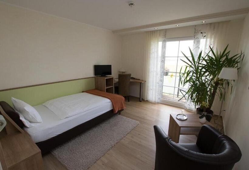 带阳台的标准单人间, Landhotel Zum Hasen Hein