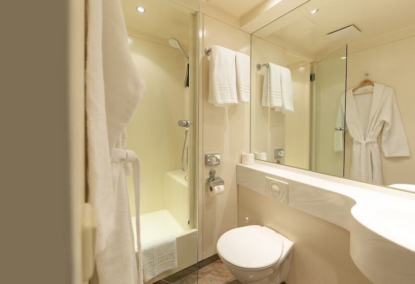 Номер Стандарт, Schlosshotel Villa Westerberge