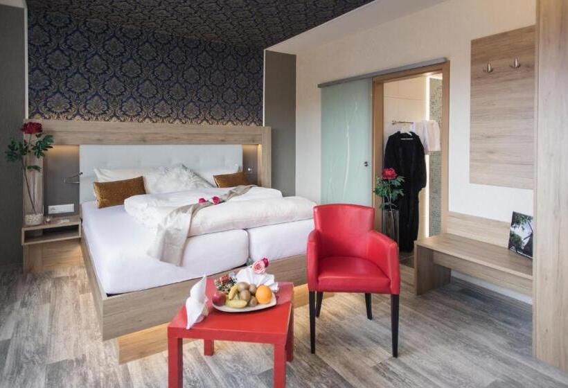 Номер Deluxe, Schwiizeralp Hotel & Restaurant