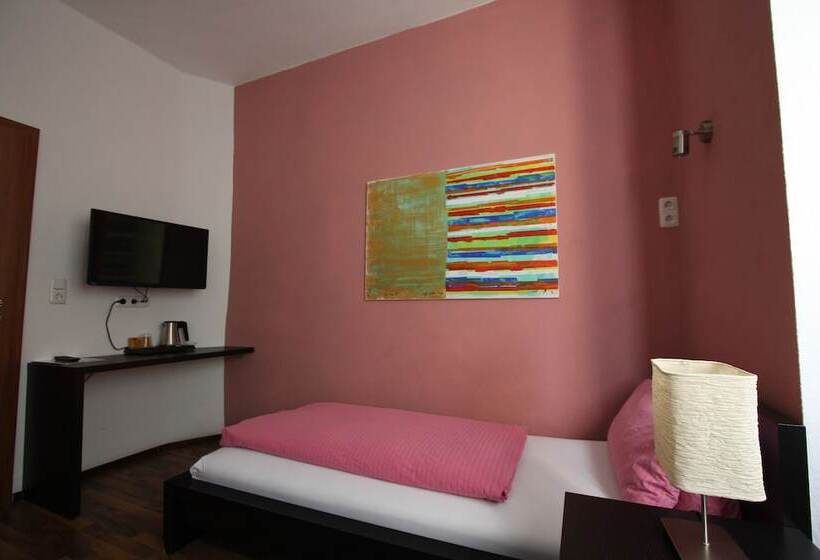 اتاق راحتی یک تخته, Stadthotel Kleiner Berg