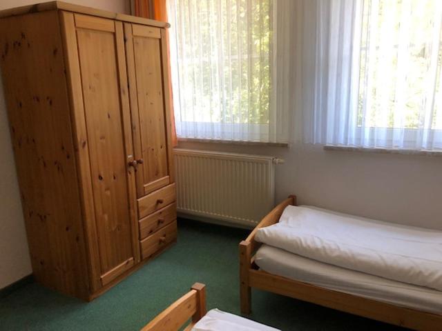 Номер Стандарт, Feriendorf Waldfrieden