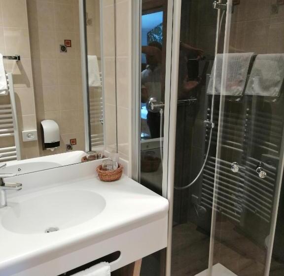 Номер Стандарт, Land Gut Hotel Zur Brücke